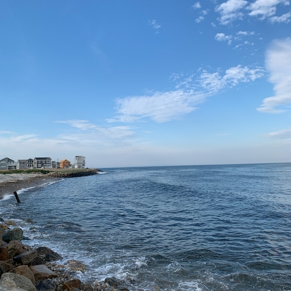 Meet your Posher, Jayson - Picture 1 of 2